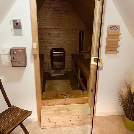 Ferienwohnung De Windroos Born Luaran gambar