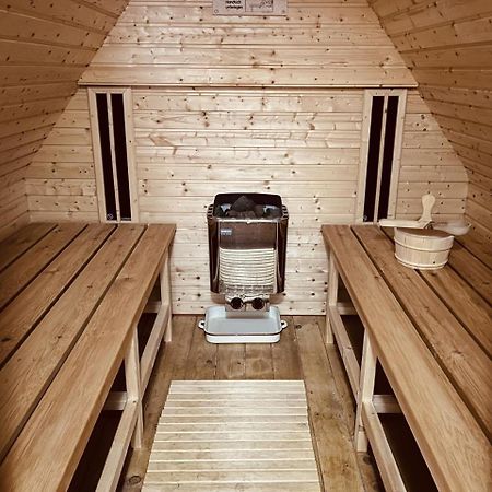 Ferienwohnung De Windroos Born Luaran gambar