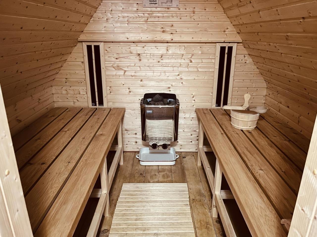 Ferienwohnung De Windroos Born Luaran gambar