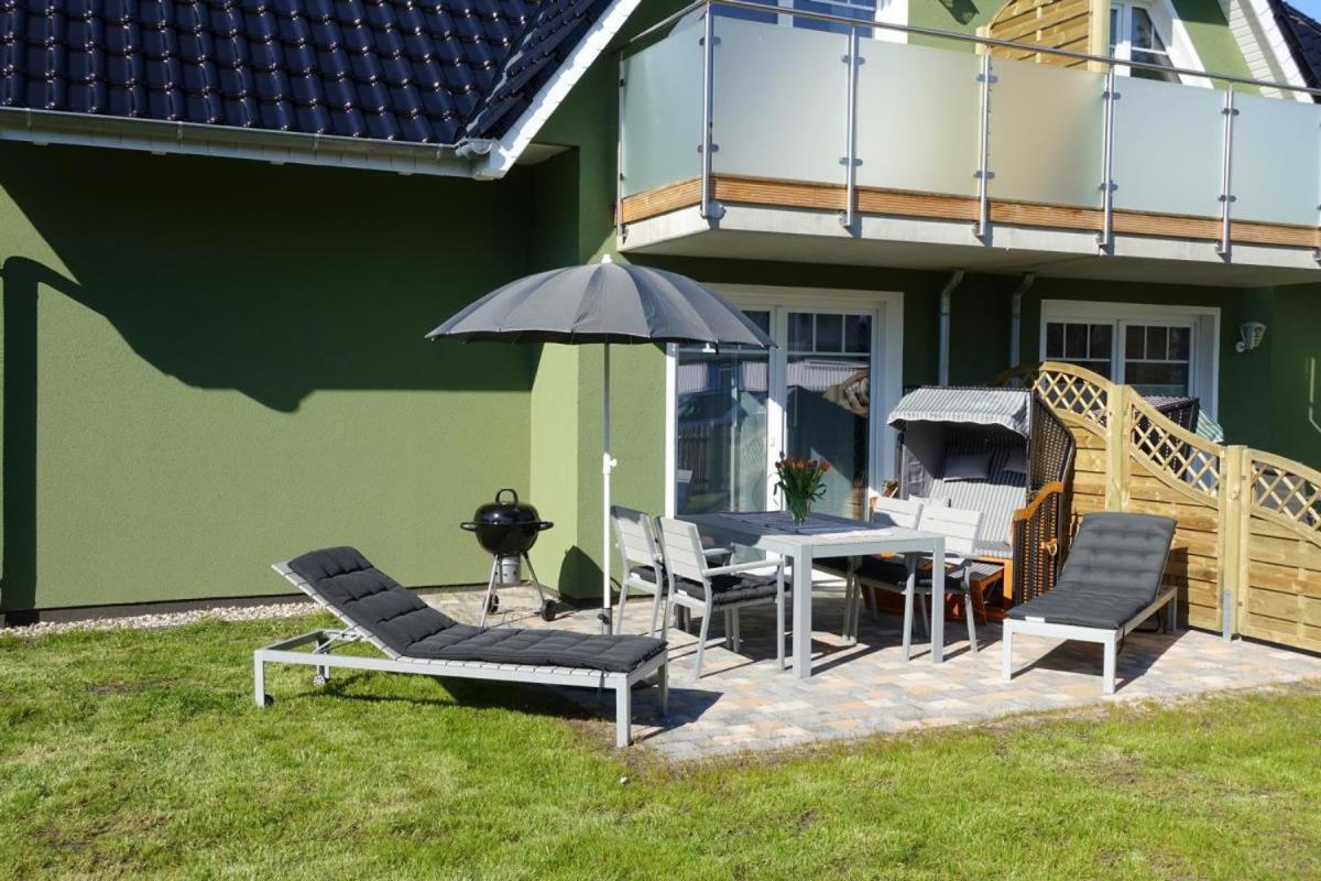 Ferienwohnung De Windroos Born Luaran gambar